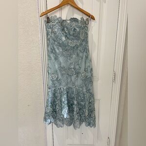 Marchesa Notte Strapless Floral Lace Dress – Size 6